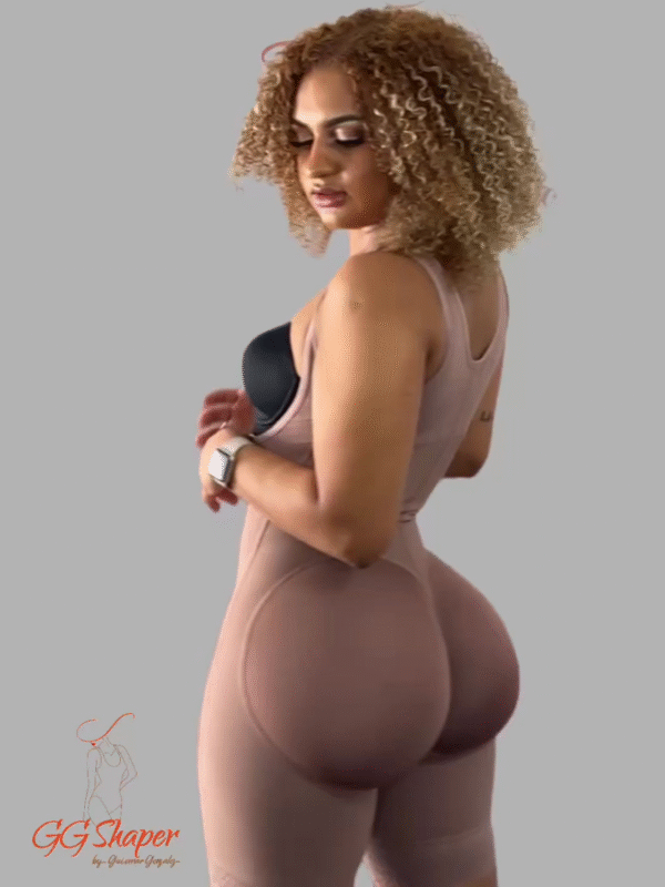 F3234 - Hourglass Type Mid-Thigh Faja and Ultra Hips Capacity Hip Fit · Two Sizes Larger ✨